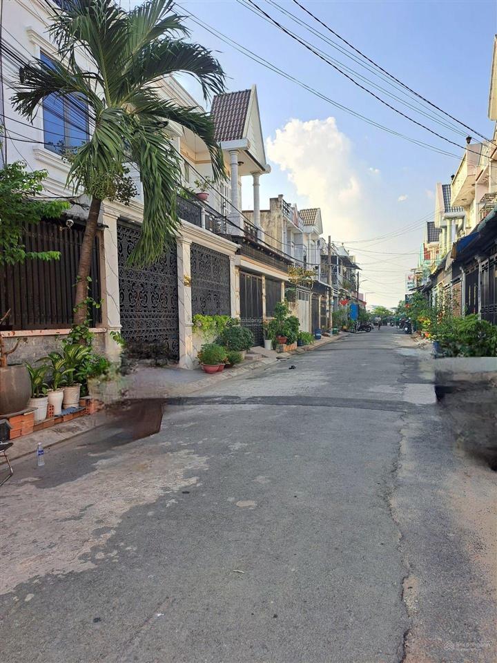 Bán nhà nguyễn thị thử, hóc môn, ngay trần văn mười vào xíu, 7x12, 2 tầng, giá 4,5 tỷ