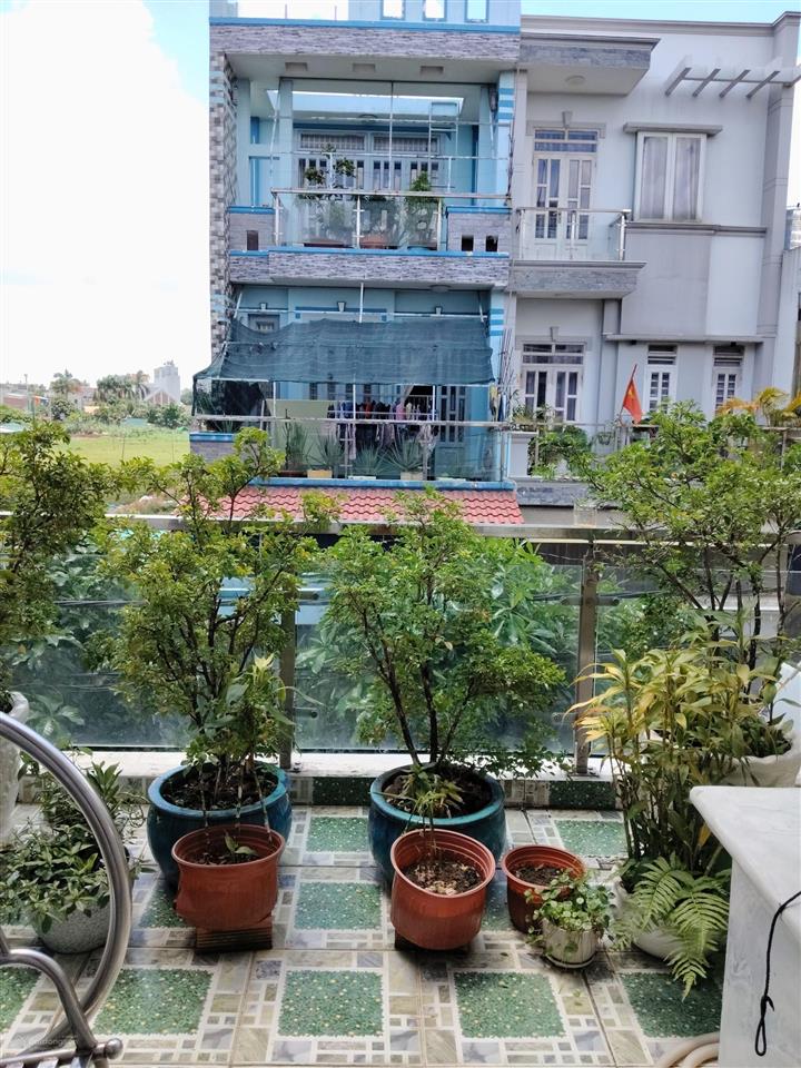 Bán nhà kdc đại hải, bà điểm, hóc môn, 5x17, 3 tầng, 4pn 4wc hẻm nhựa 7m, giá chỉ 5,29 tỷ