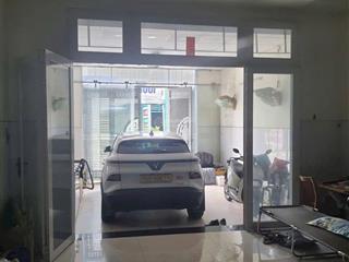 Bán nhà mặt tiền bà điểm  sát phan văn hớn  3 tầng  5x20  giá 8,15 tỷ