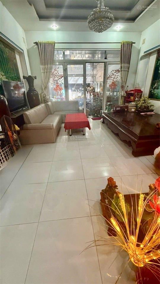 Bán nhà 2 tầng, 5x25, hưng lân, bà điểm, hóc môn, đường thông xe tải, giá 7.5 tỷ còn tl