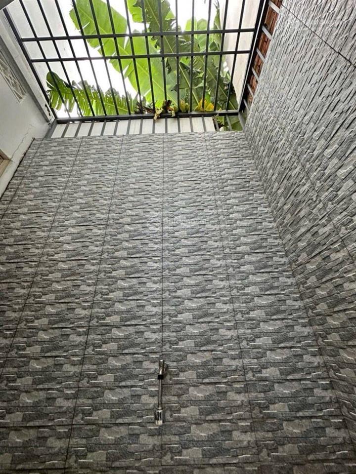 Chủ gấp bán giảm chào 510t. giá chào mới 4.99 tỷ. bán nhà xuân thới sơn, 5x18, 3 tầng, hẻm xe hơi