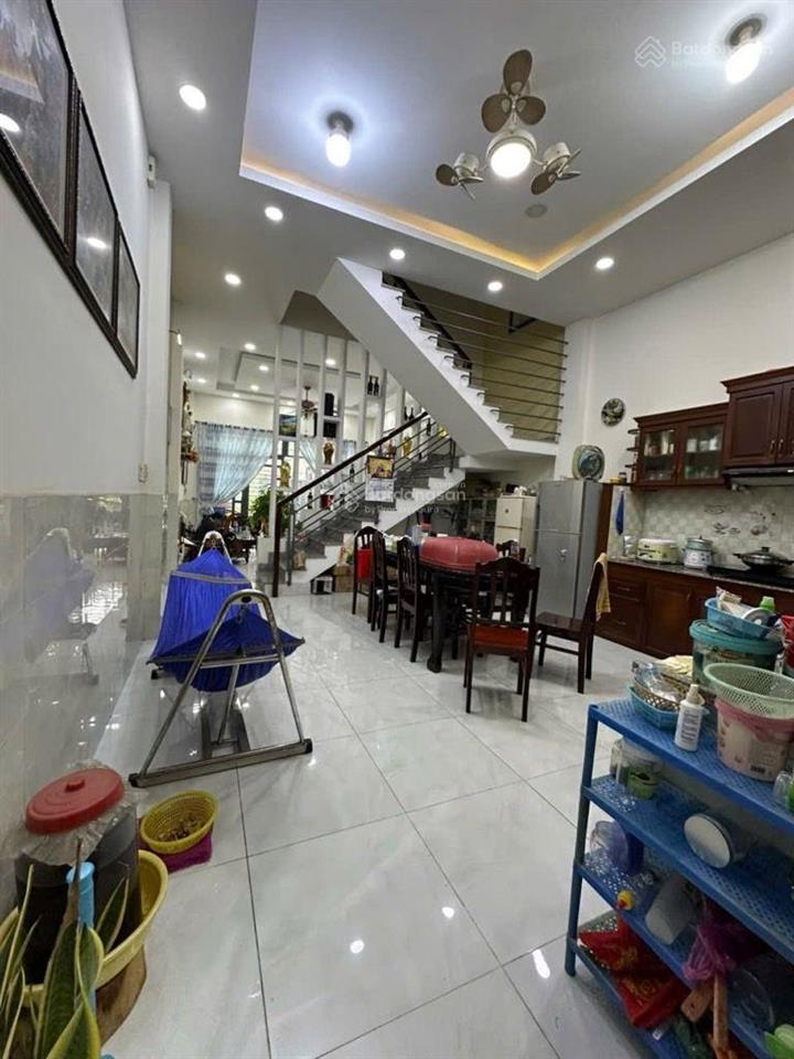 Chủ gấp bán giảm chào 510t. giá chào mới 4.99 tỷ. bán nhà xuân thới sơn, 5x18, 3 tầng, hẻm xe hơi