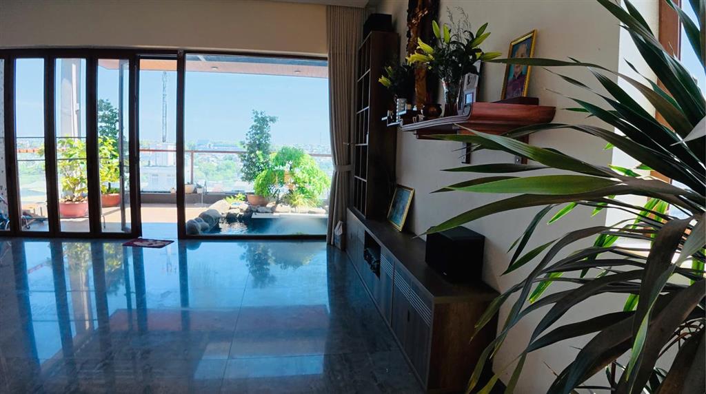 Cần bán gấp nhà 6 tầng mặt tiền quốc lộ 1a gần ngay bv thánh tâm trung tâm làng nghề gỗ hố nai