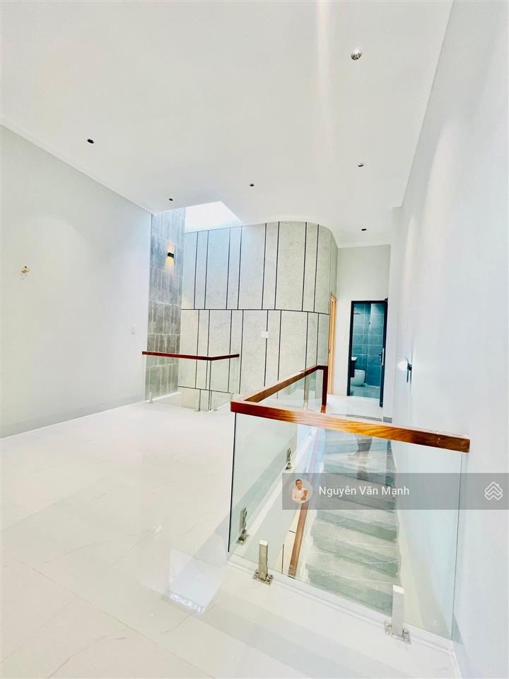 Nhà 1 trệt 1 lầu hoàn công p. hố nai (long bình mới) ngay giáo xứ lộc lâm hơn 3 tỷ, sân xe hơi