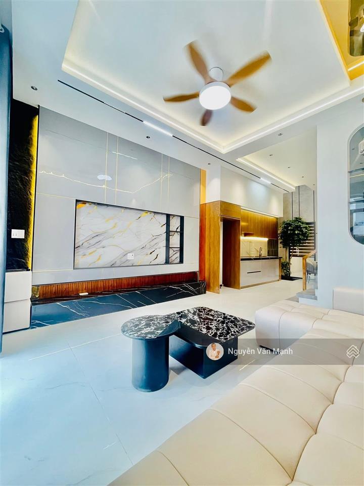 Nhà 1 trệt 1 lầu hoàn công p. hố nai (long bình mới) ngay giáo xứ lộc lâm hơn 3 tỷ, sân xe hơi