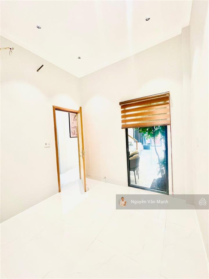 Nhà 1 trệt 1 lầu hoàn công p. hố nai (long bình mới) ngay giáo xứ lộc lâm hơn 3 tỷ, sân xe hơi