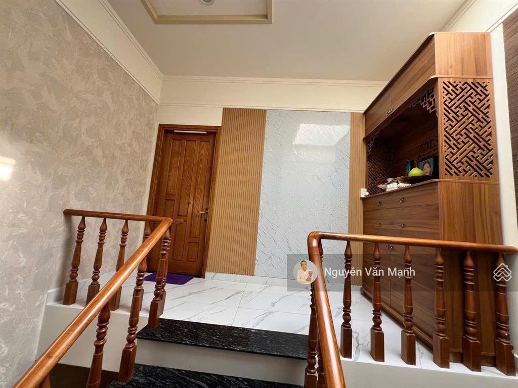 Cần bán nhà 2 lầu mua bán kinh doanh ở kdc b5 tân hiệp, biên hoà cách đường nguyễn ái quốc hơn 100m