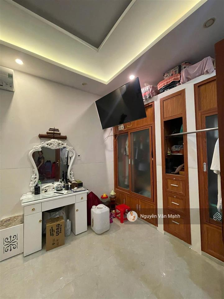 Cần bán nhà 2 lầu mua bán kinh doanh ở kdc b5 tân hiệp, biên hoà cách đường nguyễn ái quốc hơn 100m
