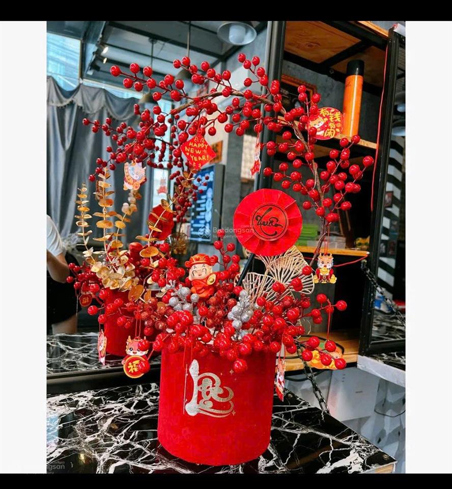 Biệt thự cho khách mua cao cấp, 150m2. 4 tầng. giá 37,5 tỷ tl