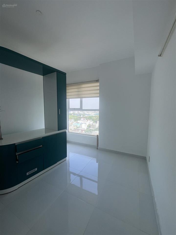 Cần bán căn hộ sài gòn mới đường htp nhà bè. dt 93m2 tk 3pn 2wc giá 2tỷ750.  0965 004 *** mr huy