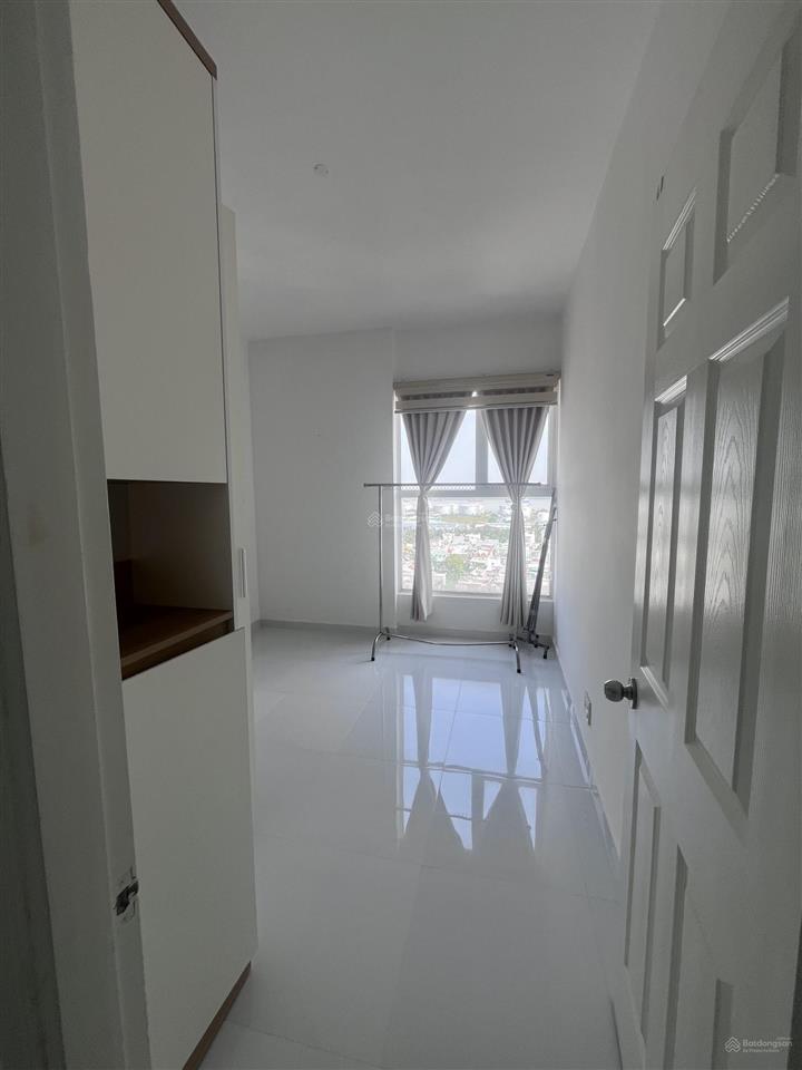 Cần bán căn hộ sài gòn mới đường htp nhà bè. dt 93m2 tk 3pn 2wc giá 2tỷ750.  0965 004 *** mr huy