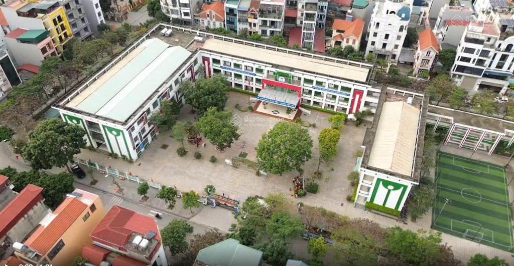 Cơ hội đầu tư hiếm! lô đất vàng 3 mặt tiền gần trường, chợ giá siêu tốt