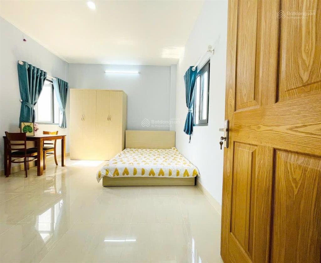 Phòng cửa sổ 30m2 full nội thất 575 cách mạng tháng 8, quận 10