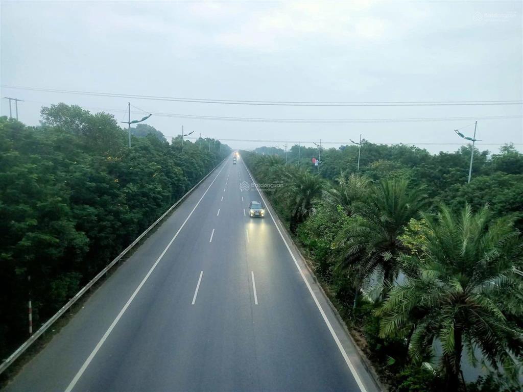 Bán đất tại thôn đoài, 73 triệu / m2, 67 m2, mặt tiền 4m, pháp lý đầy đủ