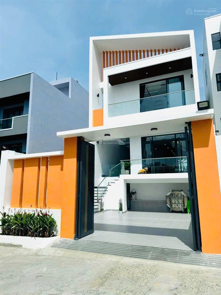 Bán biệt thự mới lung linh shr 180m2 view biển trần phú đường đẹp 7m, giá hấp dẫn 20,5 tỷ tl