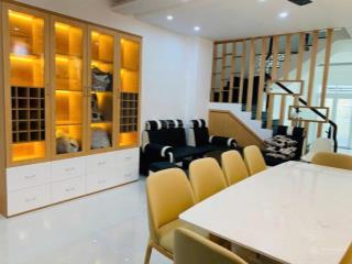 Bán nhà 3 lầu mới đẹp đường phan chu trinh 5m oto tránh nhau sổ hồng hoàn công giá thiện chí 11 tỷ