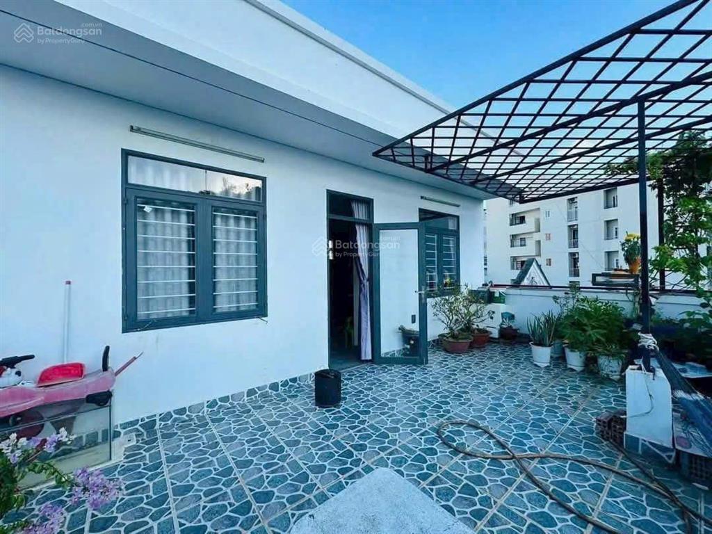 Bán nhà 2 mặt tiền đường lương văn can gần biển 1t2l ngang đẹp 7.8 mét giá 13.5 tỷ thương lượng