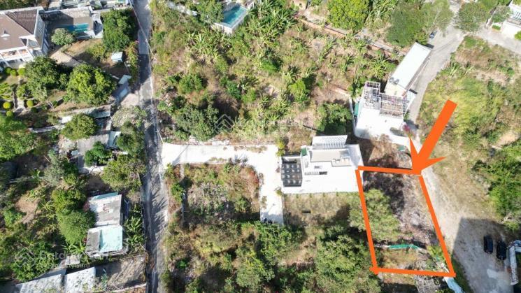 Chính chủ bán đất biệt thự view biển trần phú 520m2 full thổ cư, giá 28 tỷ