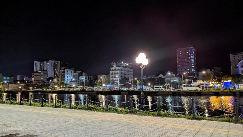 Bán đất vị trí đẹp, đường 6m khu biệt thự sát công viên hồ võ thị sáu, 94m2 thổ cư, giá 11.5 tỷ