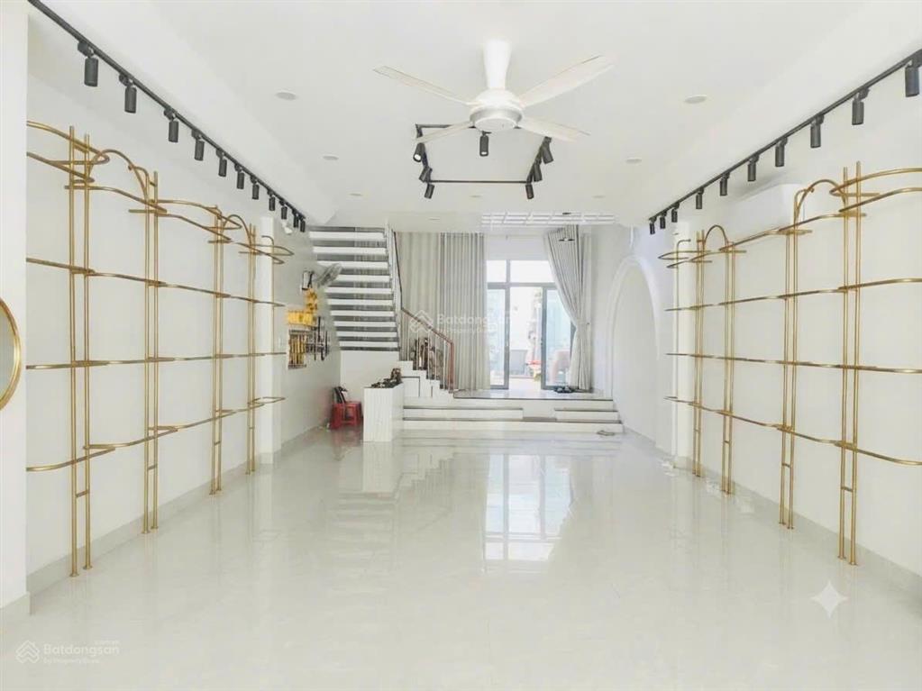 Bán gấp nhà đẹp hiện đại mặt tiền đường chu mạnh trinh shr 5x27 giá thiện chí 16 tỷ 700 triệu tl