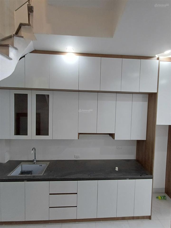 Nhà đẹp gần dự án vin cao viên  xây độc lập 4t ô tô đỗ gần giá đang tốt nhất khu vực chỉ 2.84 tỷ