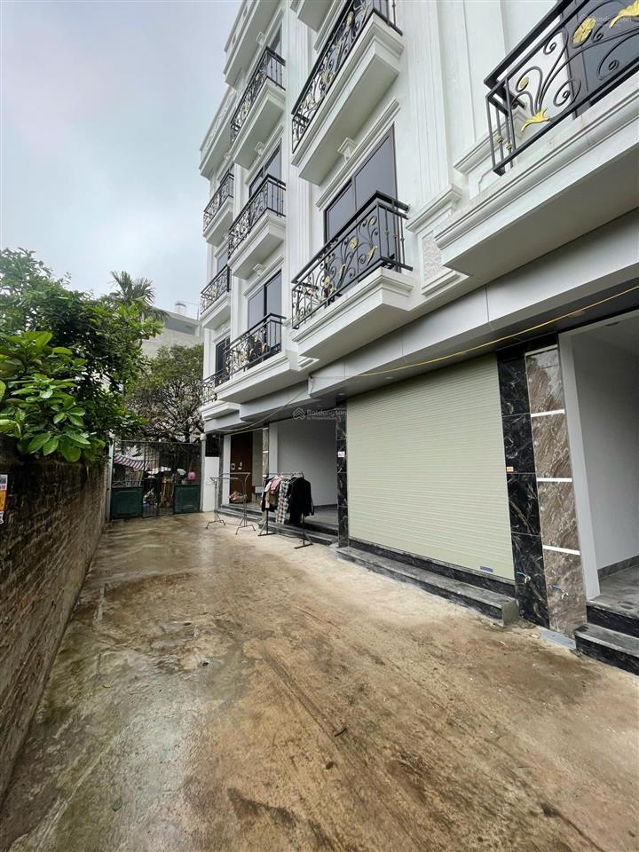 Nhà đẹp xây mới gần cầu tân phú dt45m*4t ôtô con lùi cửa, gần ủy ban, trường, chợhướng nam mát mẻ