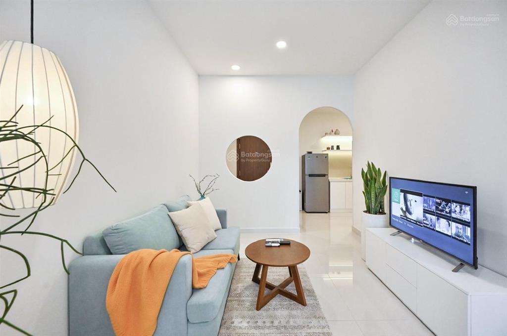 Cần cho thuê căn hộ 1pn1wc saigon royal quận 4 view quận 1 và thủ thiêm.  0909 024 ***