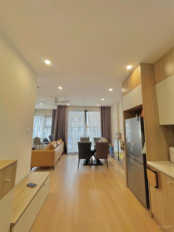Giá đầu tư 4.3 tỷ 2pn+1, 63.3m2, tòa s402, vinhomes smart city, tầng 16, sẵn sổ.