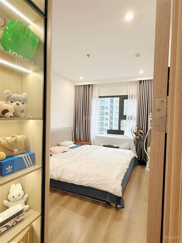 Em bán giá thật 2 căn studio 31m, 2tỷ230 và căn 1pn+ 43m, 2tỷ950 vinsmart giá bán gấp tuần này
