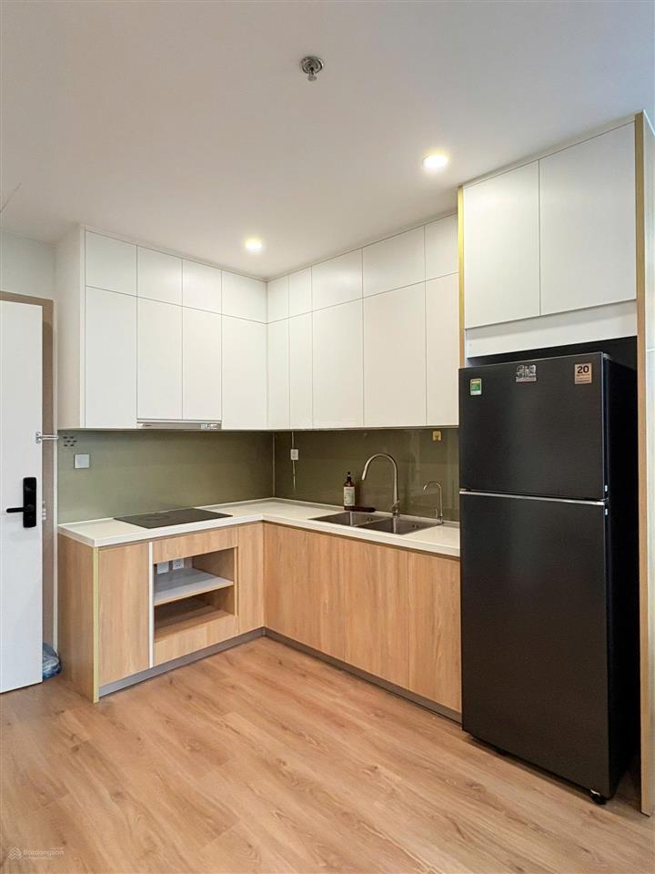 Bán gấp căn 1pn + 43m², view bể bơi, full nội thất tại tòa s403, smart city. giá 2,8 tỷ thu nét