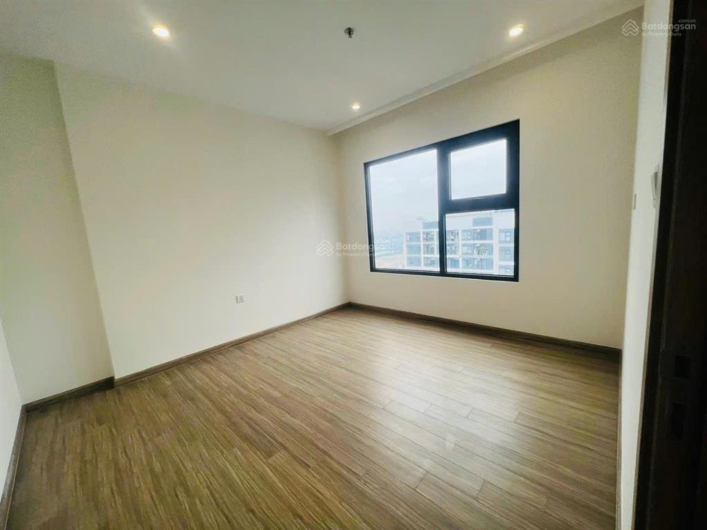 Siêu rẻ, bán căn 3pn 80,8m2 tòa sa3, 5.3 tỷ, the sakura vinhomes smart city, sẵn sổ, giá chuẩn