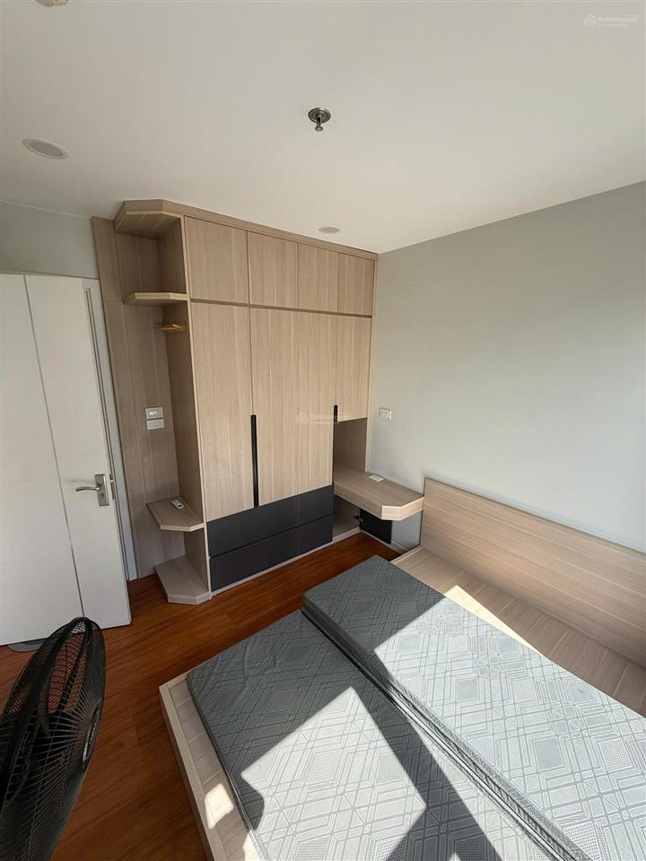 Giá đầu tư 3 tỷ 980 2pn+ 1, 63,1m2, tòa sa5, vinhomes smart city, tầng 21, sẵn sổ.
