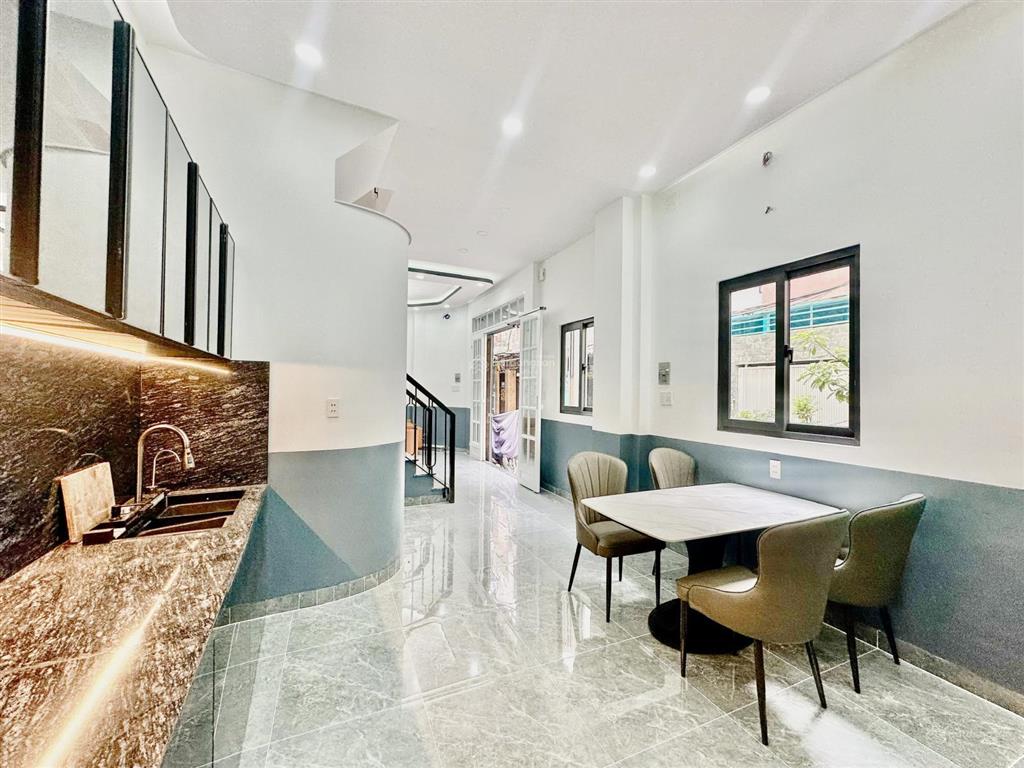 Nhà mới 2 lầu  ngang 12m  góc 2mt hẻm dương bá trạc  gần cầu nguyễn văn cừ