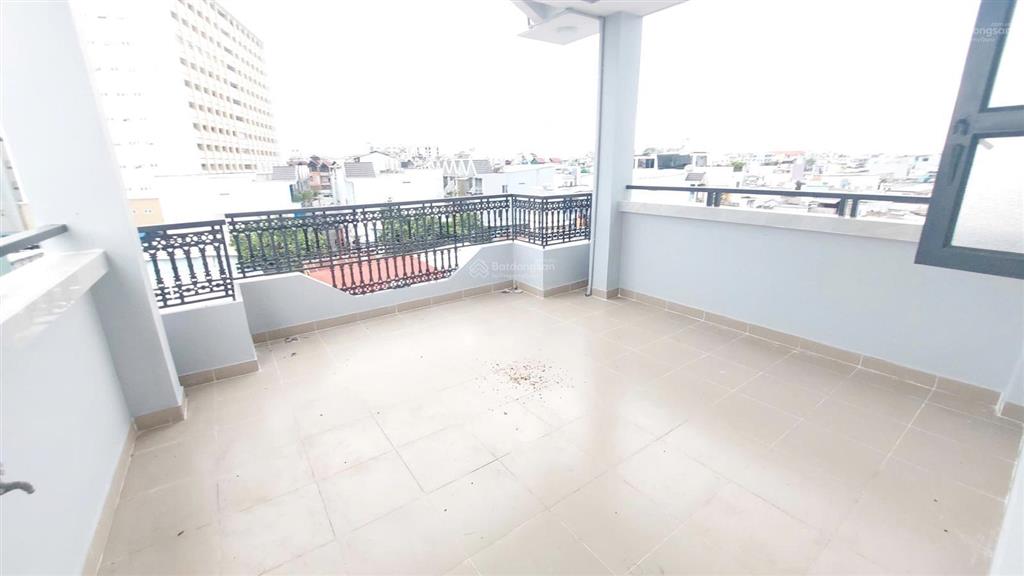 Nhà 4 tầng (4.7x10m)  gần tttm parc mall  chợ phạm thế hiển quận 8