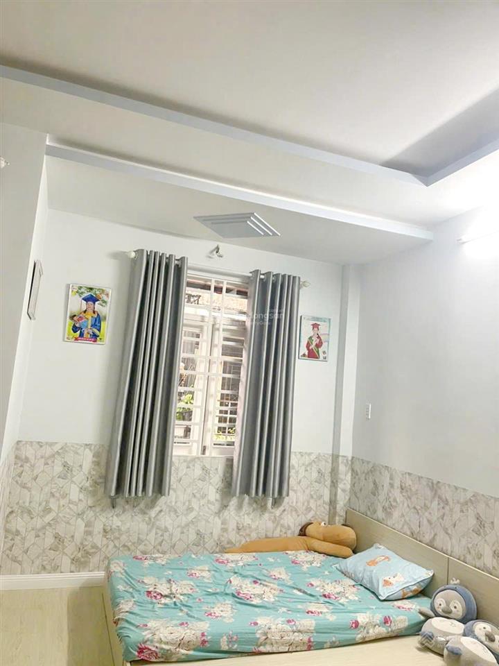 Nhà 3 lầu (5x9m) gần mt đường phạm thế hiển  tttm parc mall  cầu chữ y