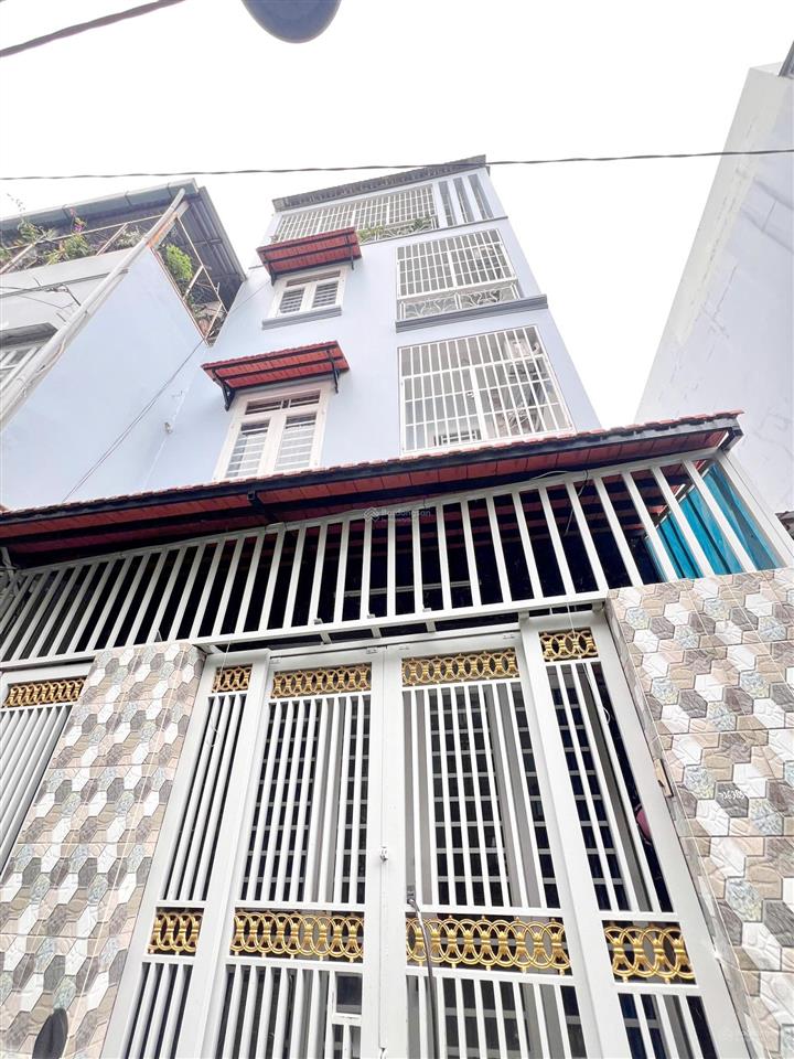 Nhà 3 lầu (5x9m) gần mt đường phạm thế hiển  tttm parc mall  cầu chữ y