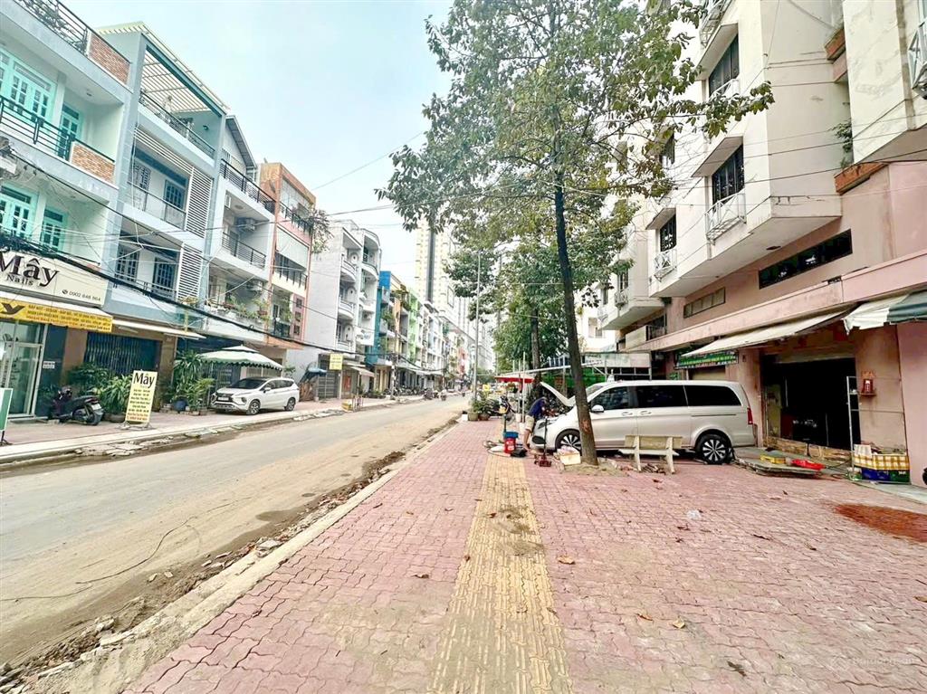 Bán shophouse (5x13.2m) mặt tiền phạm thị tánh  gần tttm parc mall