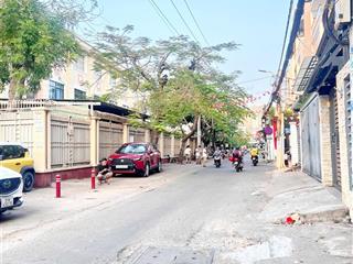 Bán nhà 2 lầu tặng dãy nhà trọ (417.4m2) hxh lâm văn bền q7  chỉ 70tr/m2