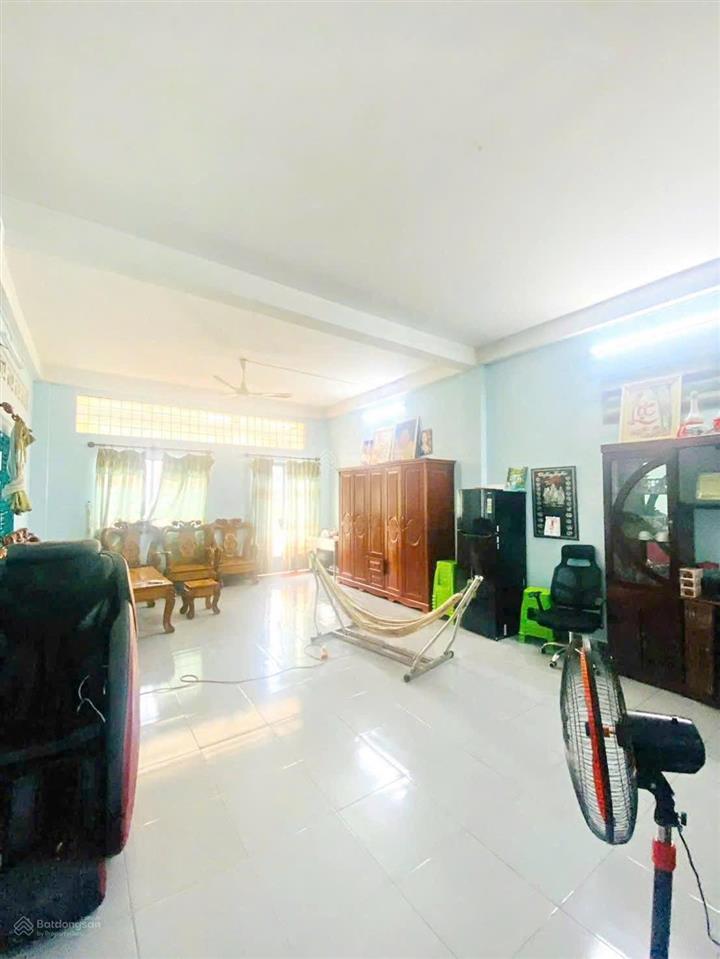 Nhà 3 tầng  ngang 6.2m  mặt tiền đường hưng phú  gần cầu chữ y q8  đang cho thuê thu nhập cao