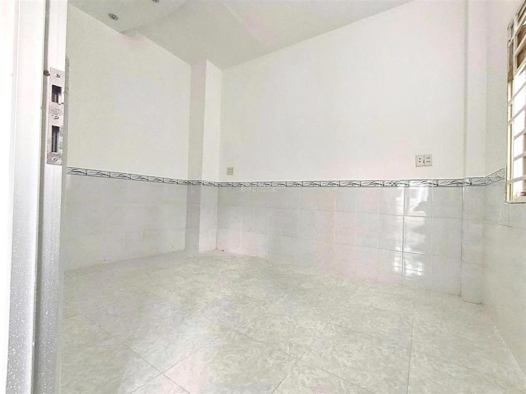 Nhà 1 lầu 4x12m gần mặt tiền đường dương bá trạc  cầu nguyễn văn cừ quận 8