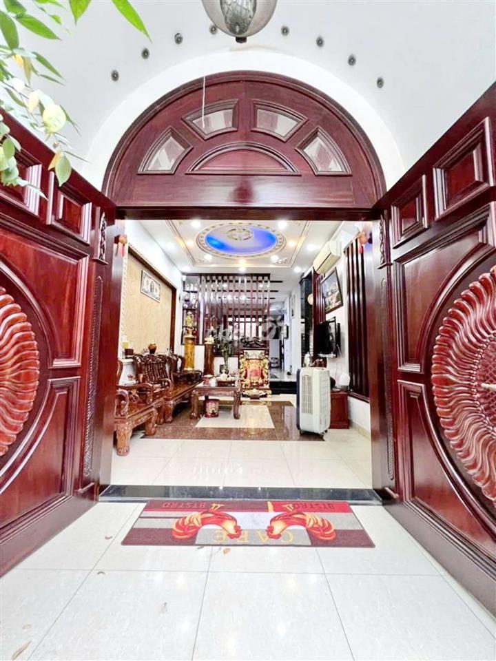Biệt thự 2 lầu (8x20m) mặt tiền kdc cao lỗ  gần tttm parc mall quận 8