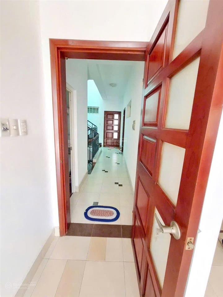 Nhà 4 tầng (8x21m) mặt tiền kdc phạm hùng  gần cầu chánh hưng quận 8