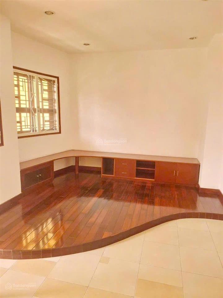 Nhà 4 tầng (8x21m) mặt tiền kdc phạm hùng  gần cầu chánh hưng quận 8