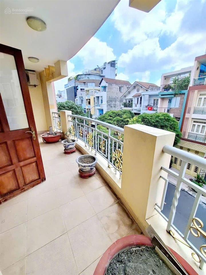 Nhà 4 tầng (8x21m) mặt tiền kdc phạm hùng  gần cầu chánh hưng quận 8