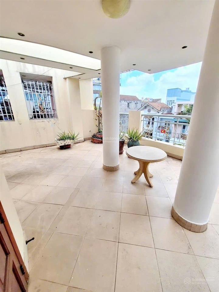 Nhà 4 tầng (8x21m) mặt tiền kdc phạm hùng  gần cầu chánh hưng quận 8