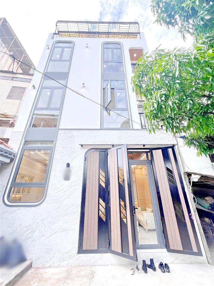 Quận 8 nhà đẹp 4 tầng ngang 6.5m hiếm hxh âu dương lân sát mt phạm thế hiển