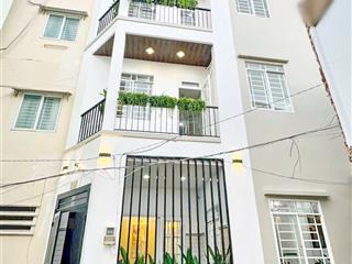 Quận 8 nhà đẹp 2 lầu sát mặt tiền âu dương lân  cầu chữ y  tttm parc mall