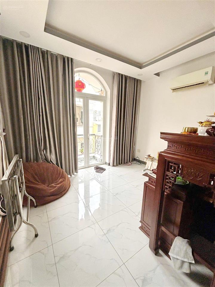 [quận 8] nhà 2 lầu (4.1x20m) gần chợ bùi minh trực  bông sao