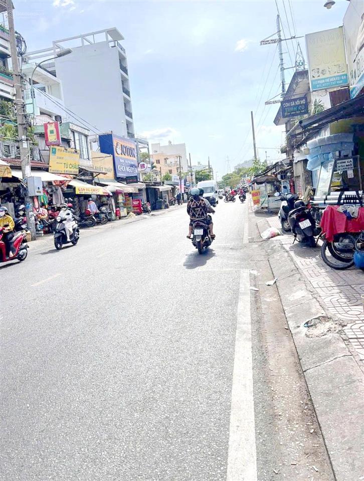 Quận 8 nhà 2 tầng 72.5m2 mặt tiền kd đường phạm thế hiển  gần tttm parc mall