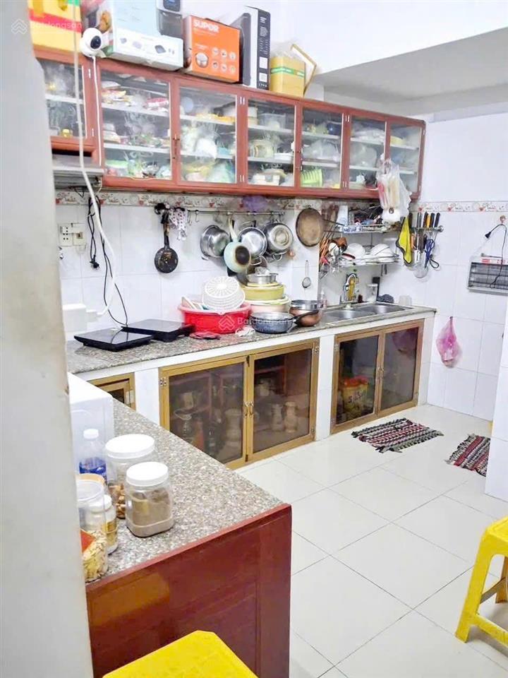 Nhà 2 tầng hẻm xe hơi âu dương lân  gần cầu chữ y quận 8